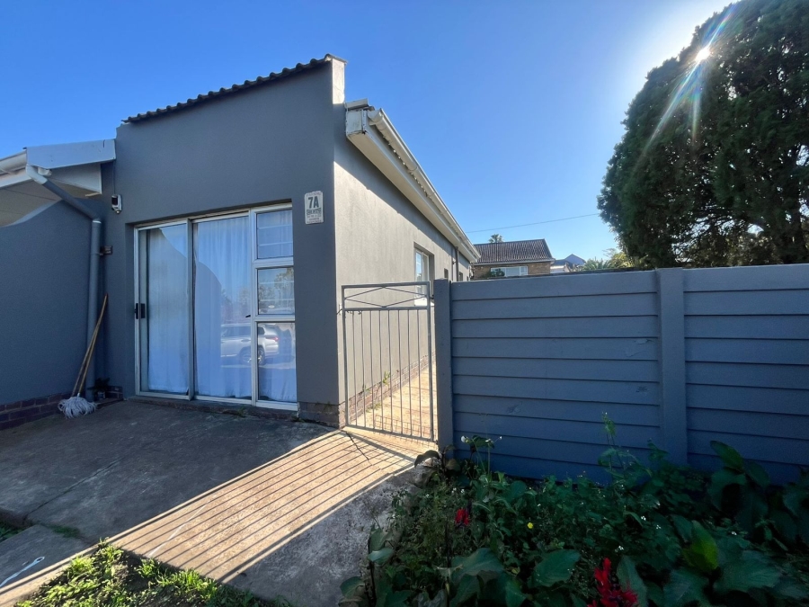 3 Bedroom Property for Sale in Cambridge West Eastern Cape